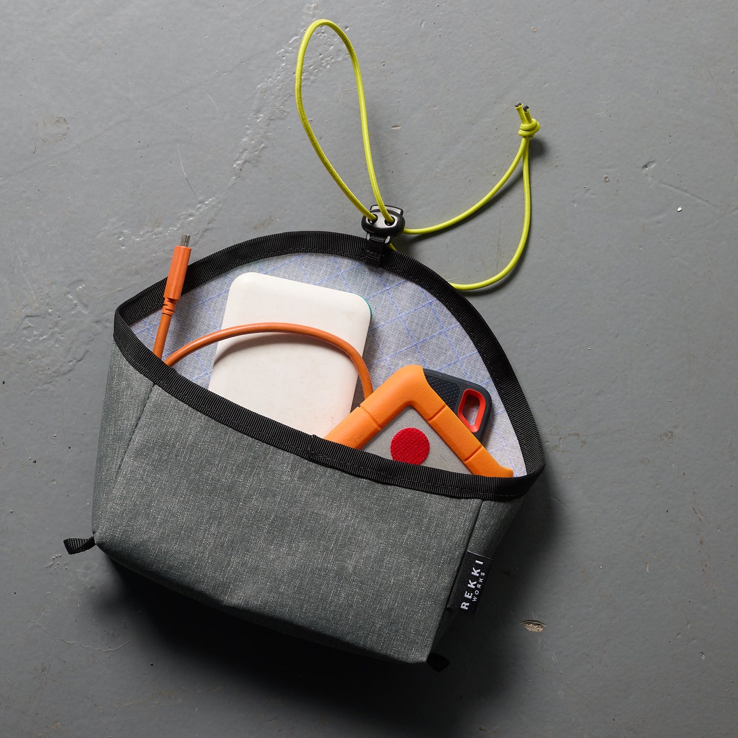 SLIPPER Pouch